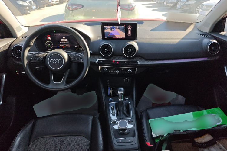 奥迪Q2L e-tron 2019款 Q2L e-tron 纯电智酷型中控内饰12