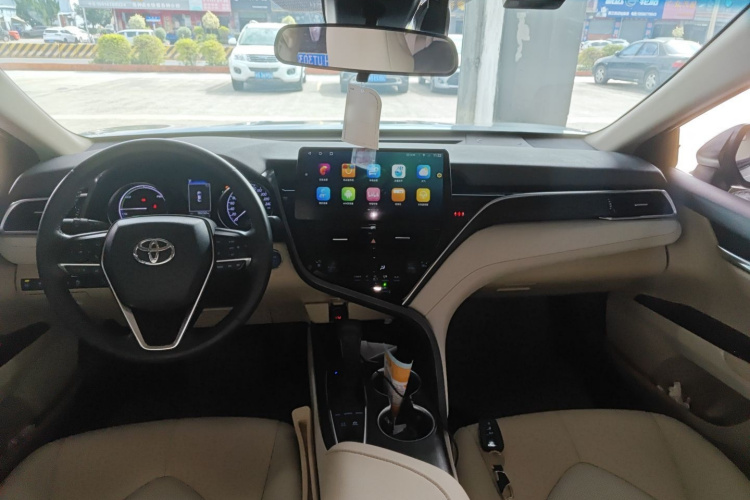 丰田 凯美瑞 2021款 双擎 2.5HGVP 领先版中控内饰12