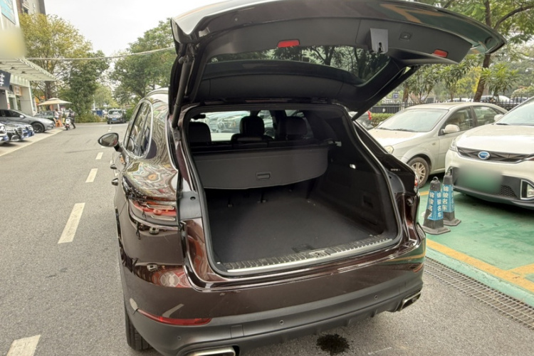 保时捷 2018款 Cayenne 3.0T局部细节9001