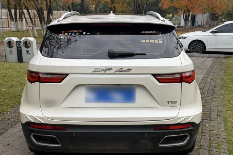 众泰T700 2017款 1.8T 双离合尊贵型车身外观6003