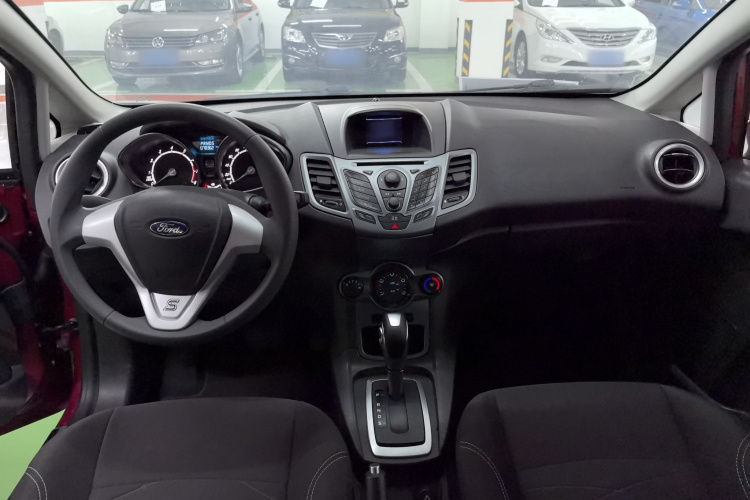 福特 嘉年华 2013款 两厢 1.5L 自动时尚型中控内饰7002