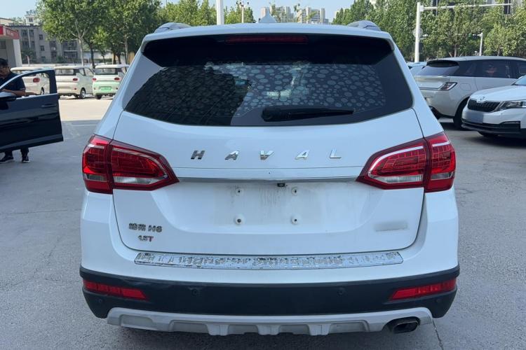 哈弗H6 2018款 红标 运动版 1.5T 自动两驱精英型车身外观6