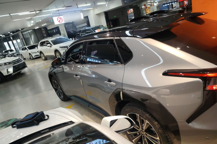 广汽丰田bZ4X 2022款 X-MODE 四驱Ultra车身外观6003