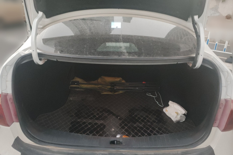 东风风神E70 2022款 500 超享版局部细节23