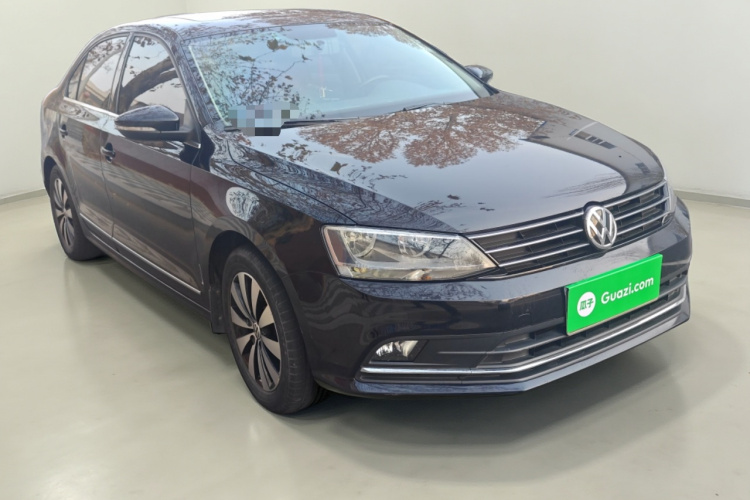 大众 速腾 2017款 1.6L 手动舒适型车身外观3