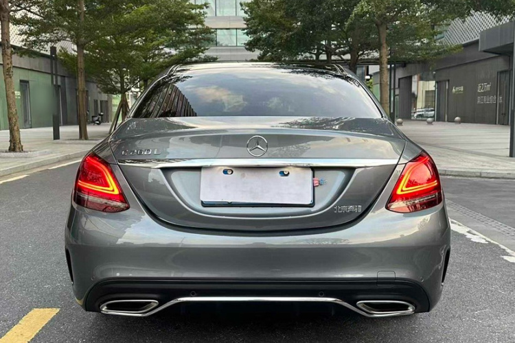 奔驰C级 2020款 C 260 L 运动版车身外观6006