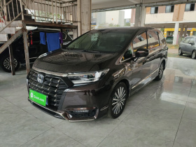 本田 艾力绅 2022款 2.0L e:HEV 豪华先享版