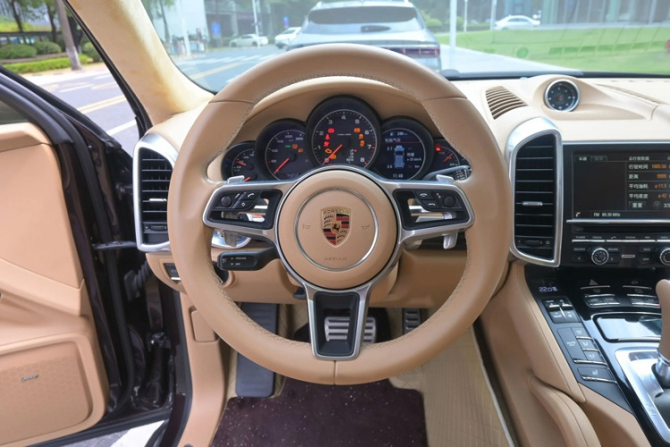 保时捷 2015款 Cayenne 3.0T局部细节13