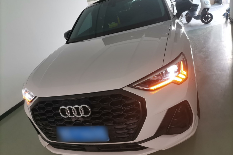 奥迪Q3 Sportback 2022款 40 TFSI 时尚型车身外观6001