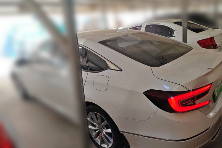 本田 雅阁 2022款 260TURBO 豪华版车身外观6003