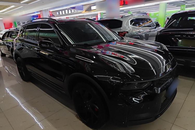 领克01 2023款 2.0TD 四驱暗夜版车身外观6002