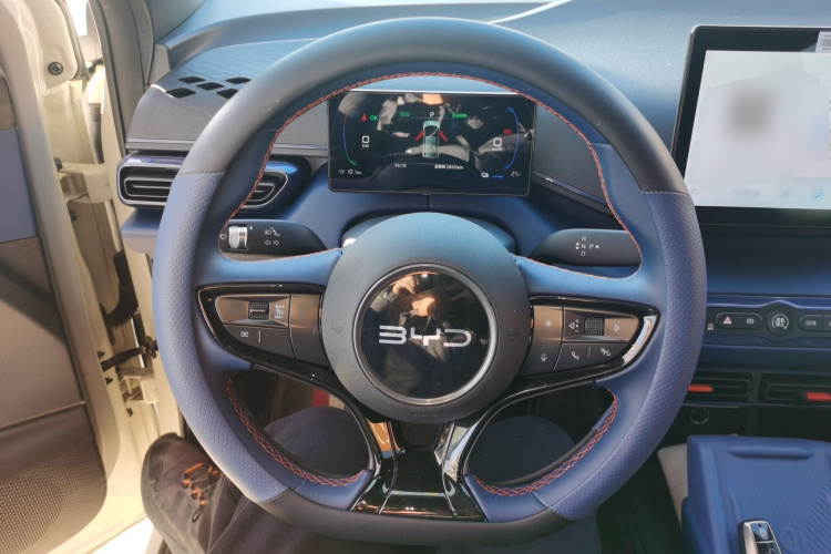 比亚迪 海鸥 2025款 智驾版 405km 自在版中控内饰13