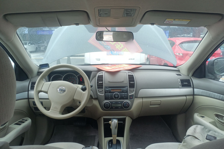 日产 轩逸 2012款 经典 1.6XE 自动舒适版中控内饰7002