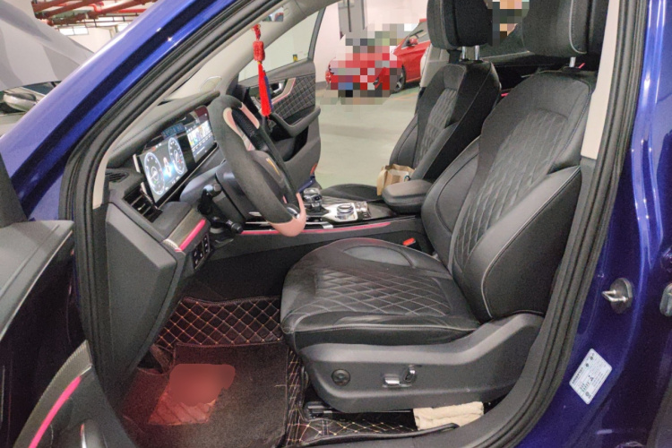 红旗HS5 2019款 2.0T 智联旗享版中控内饰19