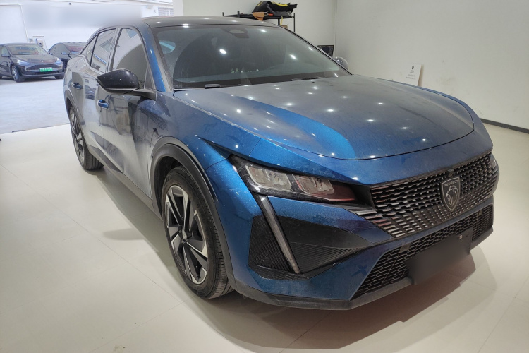 标致408X 2023款 魅力版车身外观3