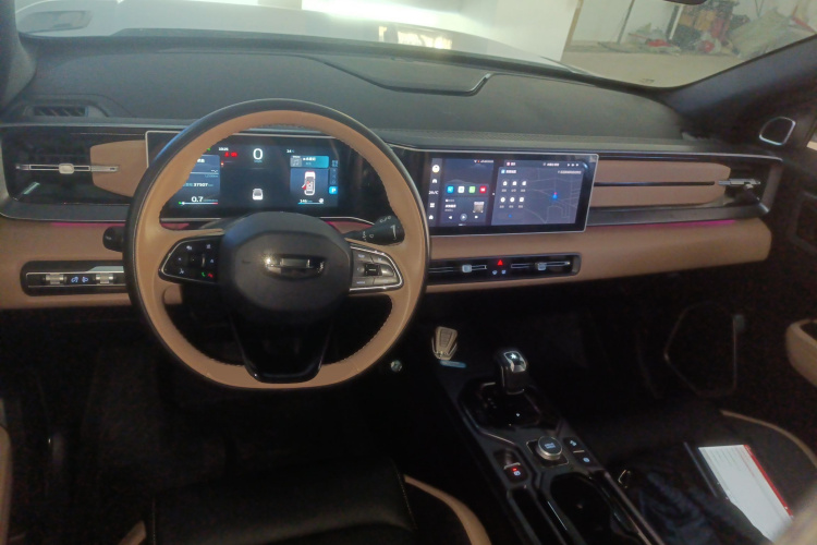 吉利汽车 吉利icon 2023款 1.5TD 主角中控内饰12