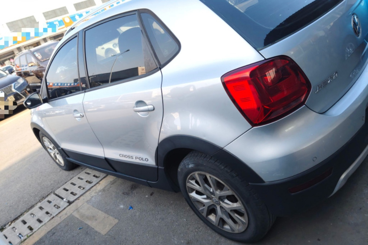 大众 2014款 1.6L Cross Polo 自动车身外观4