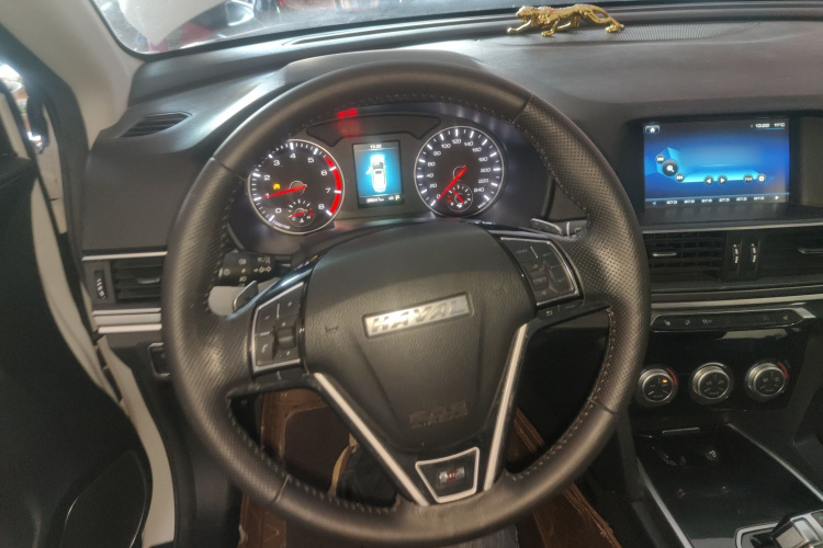 哈弗H6 2018款 红标 运动版 1.5T 自动两驱精英型中控内饰13