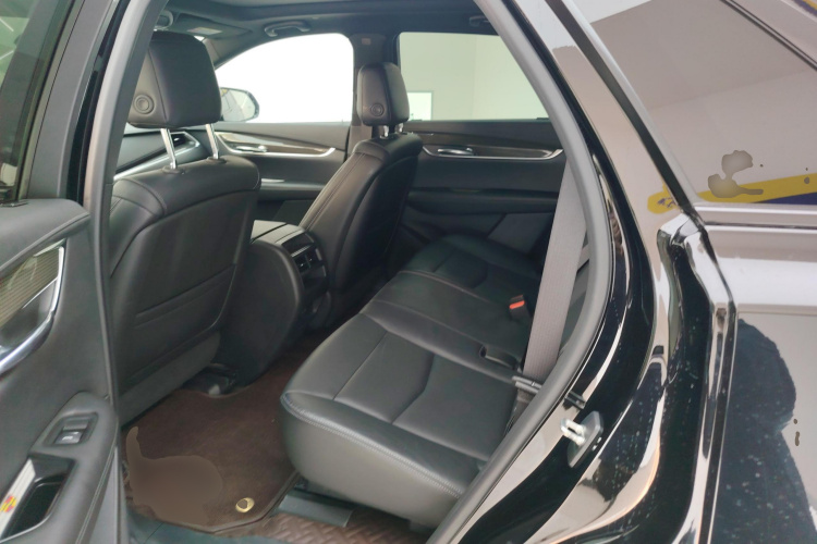 凯迪拉克XT5 2021款 2.0T 四驱尊贵型中控内饰21