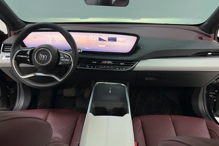 别克 君越 2024款 28T 越尊版中控内饰7005