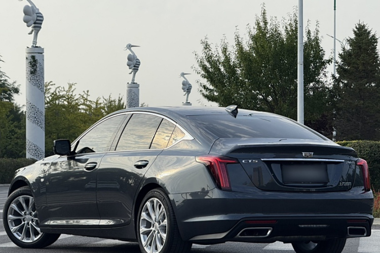 凯迪拉克CT5 2022款 28T 豪华型车身外观6004