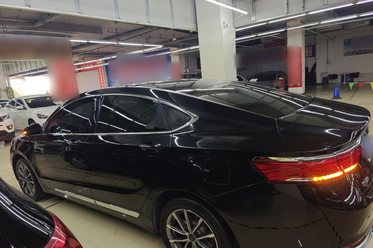 吉利汽车 博瑞 2021款 1.8T 领航版+车身外观4