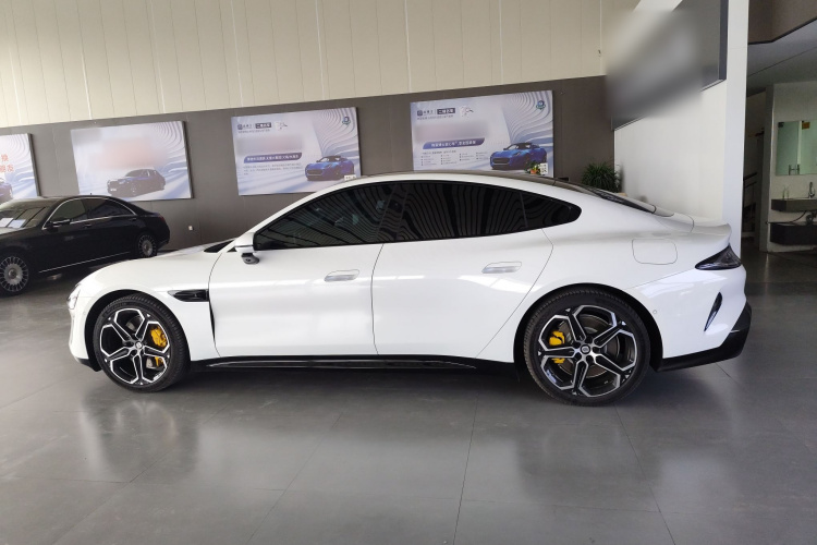 小米汽车 小米SU7 2024款 后驱长续航智驾版车身外观4