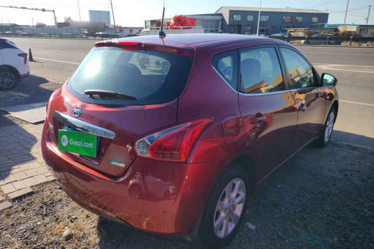 日产 骐达TIIDA 2014款 1.6L CVT舒适型车身外观7