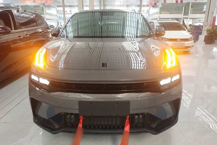 领克06 2023款 Remix 1.5T 劲Pro车身外观2