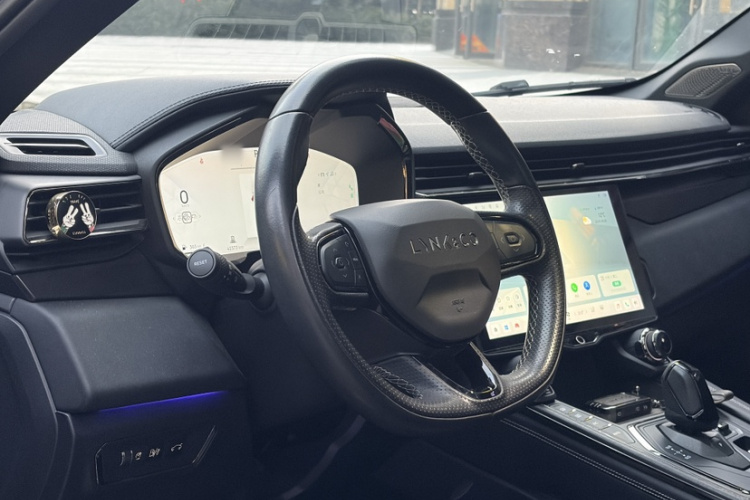 领克01 EM-P 2023款 1.5TD EM-P PM局部细节13