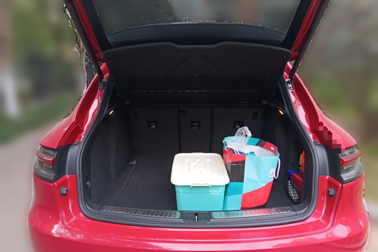 保时捷 2018款 Macan 2.0T中控内饰23