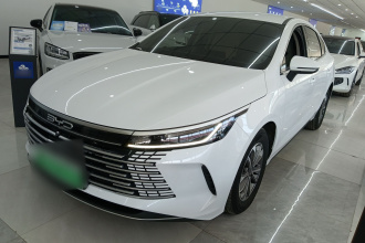 比亚迪 驱逐舰05 2024款 荣耀版 DM-i 55KM 豪华型