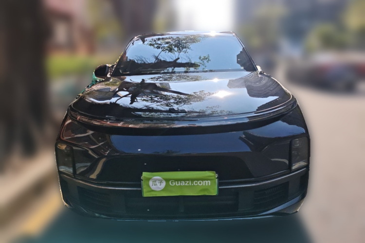 理想汽车 理想L8 2023款 Pro车身外观2