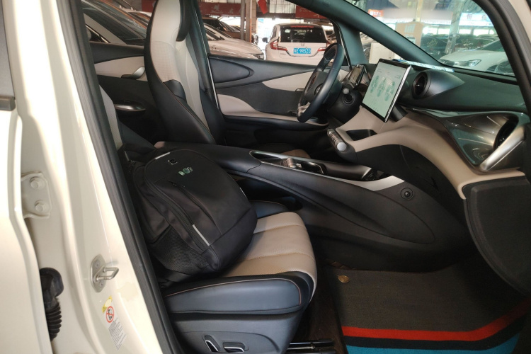 比亚迪 海豚 2023款 420km 时尚版局部细节41