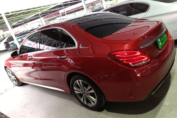 奔驰C级 2018款 C 200 L 运动版车身外观4