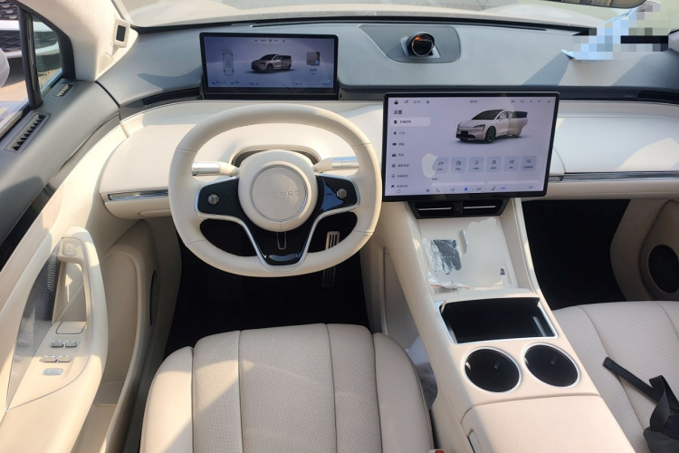 鸿蒙智行 智界R7 2025款 增程 251km Max局部细节13