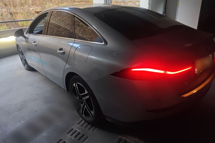 荣威D7 2023款 DMH 125km 旗舰版车身外观6003