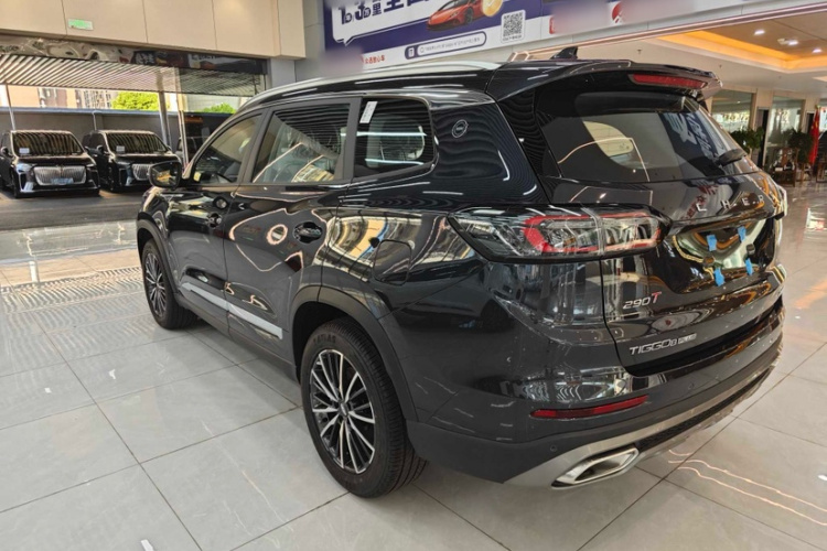 奇瑞 瑞虎8 PLUS 2023款 290TGDI DCT新享版车身外观6004