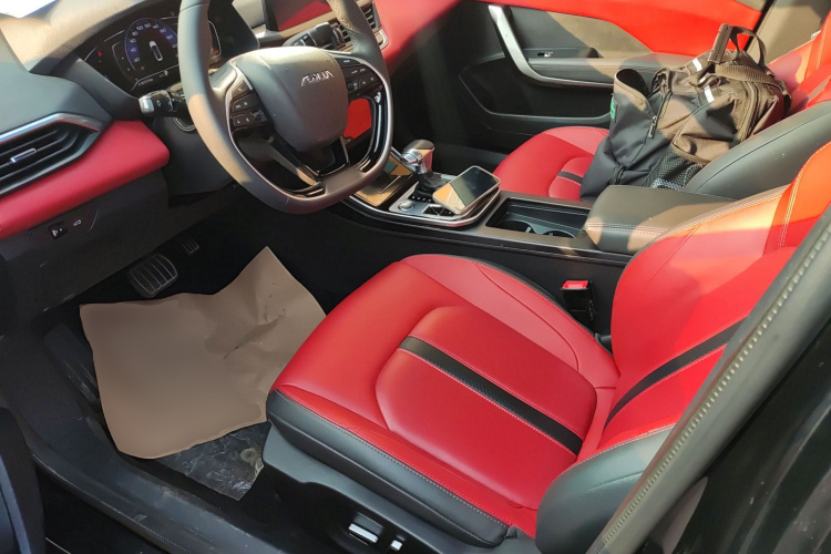 东风风神 奕炫 2020款 230T 自动炫酷赛道骑士版局部细节19