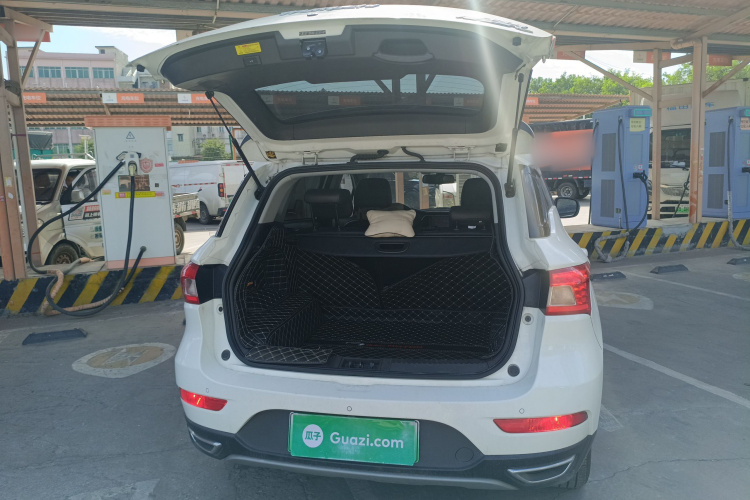 广汽传祺 传祺GS4新能源 2017款 1.5L PHEV尊享版机舱底盘23