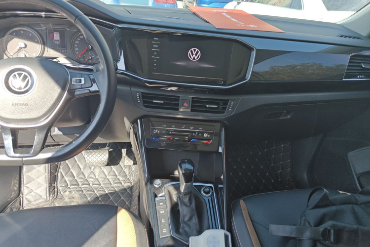 大众 探岳 2020款 330TSI 两驱豪华智联版中控内饰12