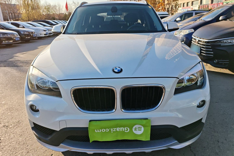 宝马X1 2015款 sDrive18i 时尚晋级版车身外观2