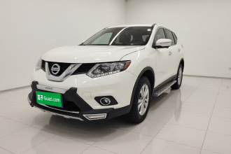 日产 奇骏 2015款 2.0L CVT舒适MAX版 2WD