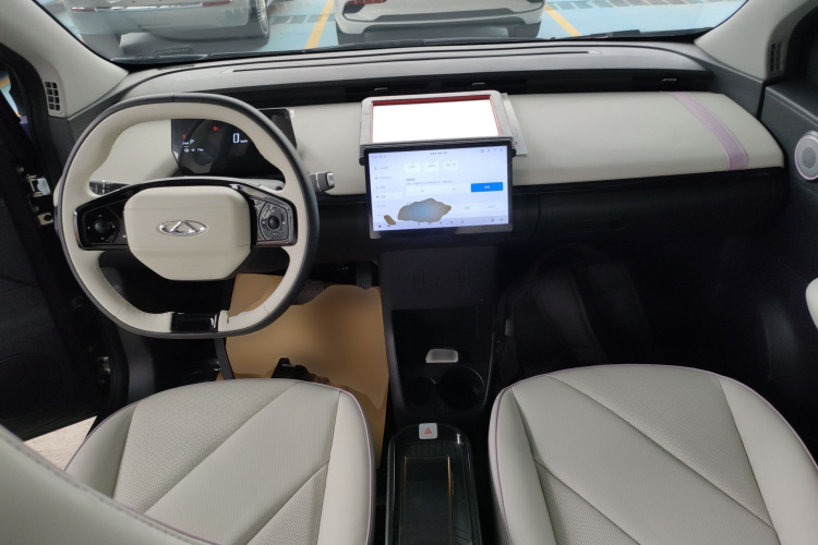 奇瑞 小蚂蚁 2024款 改款 青春版 321km 酷爱版 29.23kWh中控内饰7002