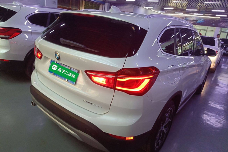 宝马X1 2019款 sDrive18Li 尊享型车身外观7