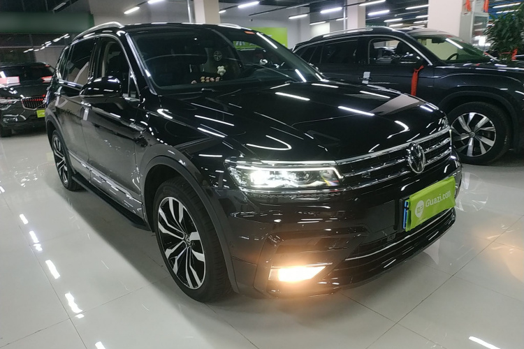 大众 途观L 2021款 330TSI 自动两驱R-Line旗舰版车身外观3