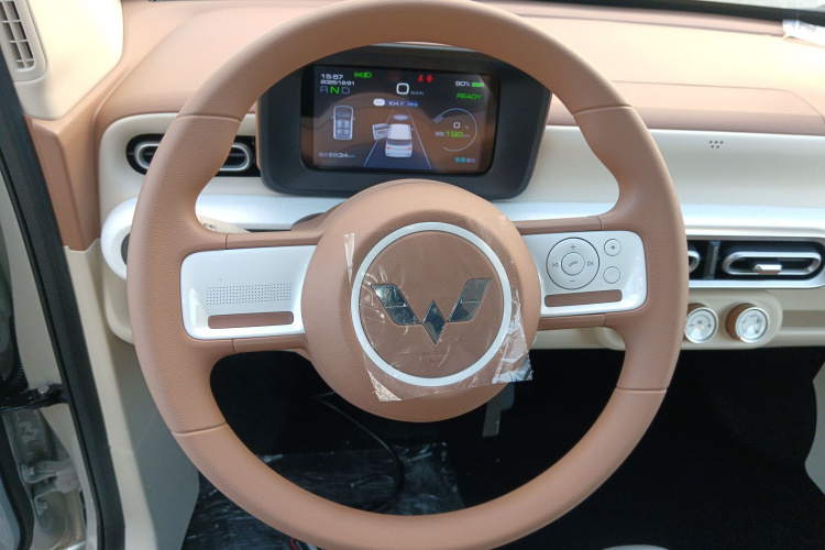 五菱汽车 宏光MINIEV 2024款 第三代 215km 青春版中控内饰13