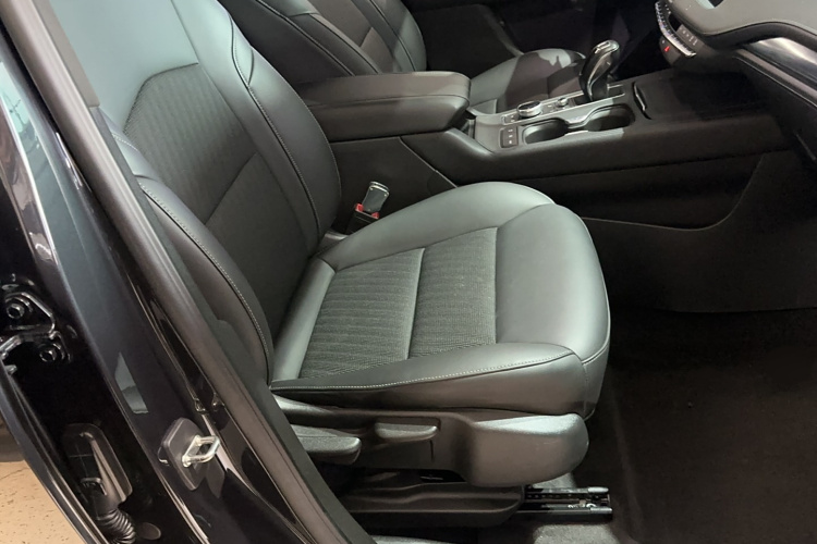 凯迪拉克XT4 2018款 28T 两驱技术型局部细节41