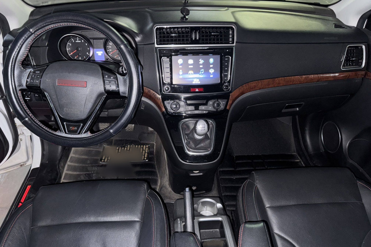 哈弗H6 2013款 运动版 1.5T 手动两驱精英型中控内饰7006