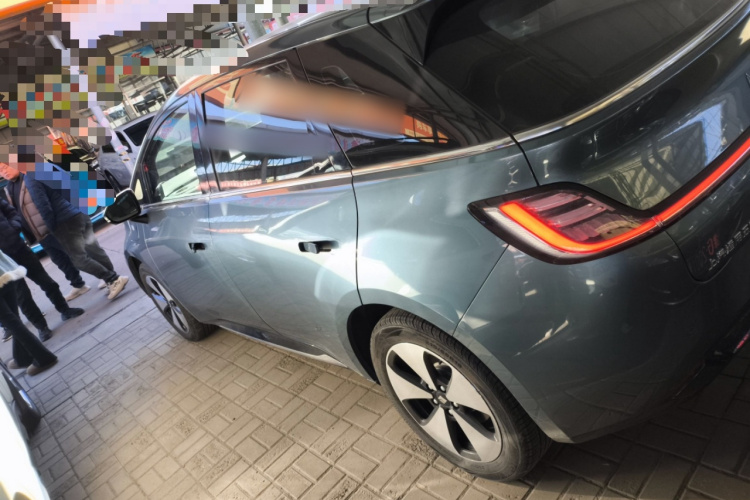 宝骏云朵 2023款 460 Pro车身外观6003